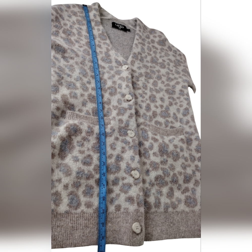 UGG RTW Alpaca Wool Blend Leopard Print Gray Cream Cardigan Sz M - Picture 9 of 13
